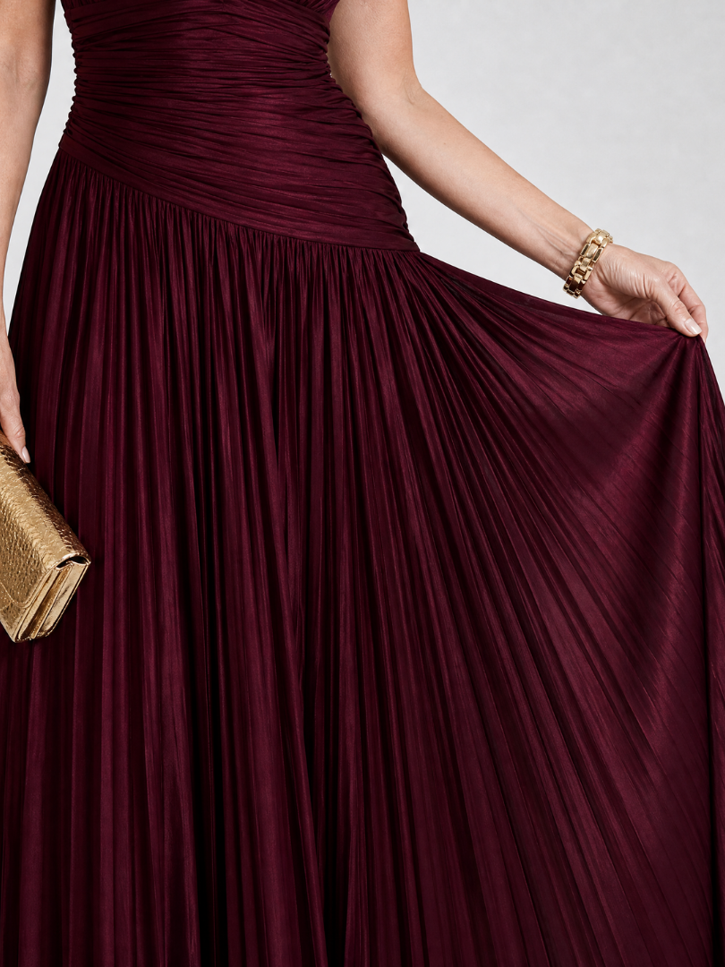 Lemar | Vestido Midi Plissado Sem Mangas com Decote em V