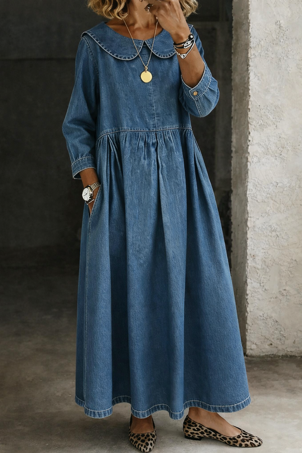 Leonor - Vestido de Denim com Gola Peter Pan