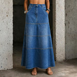 Maria - Saia de Jeans de Comprimento Médio