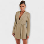 Vestido blazer com decote em V