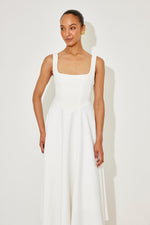 Amélia - Vestido Midi Intemporal