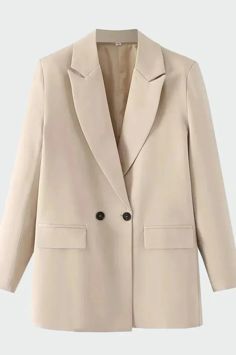 Casaco Oversized com Linha Moderna