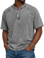 Pedro - T-Shirt Vintage com Botões